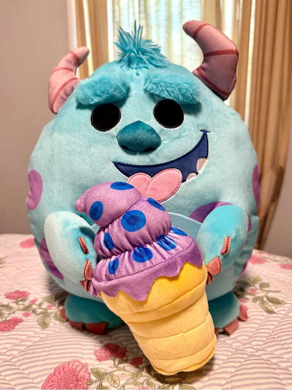 Zulu-Disney Snackles Sully 14 in. from Monsters, Inc
